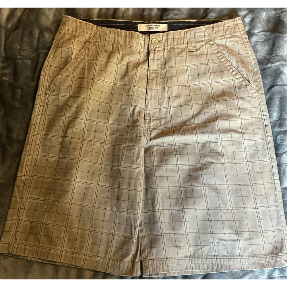 Wrangler Men's Plaid Flat Front Loose Fit Cargo Shorts Size 38,  Casual Outdoor